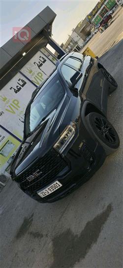 GMC Acadia